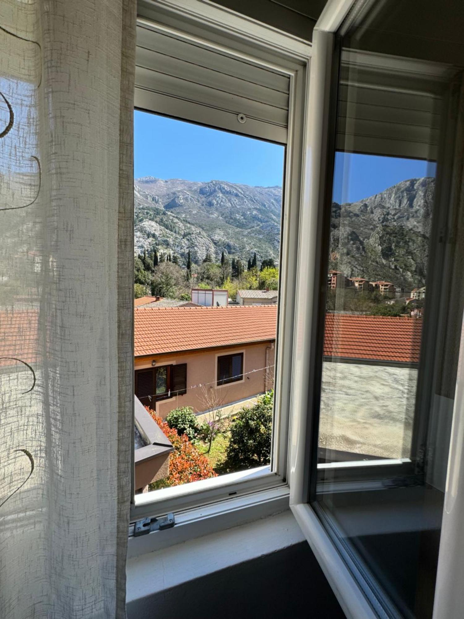 The Right Choice Apartment Kotor Eksteriør billede